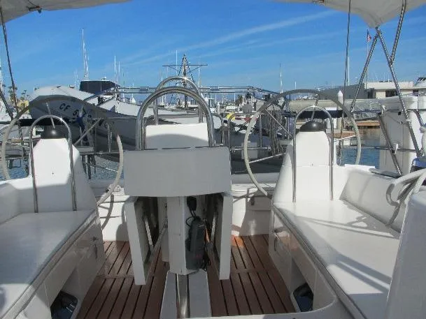 2003 Catalina 470