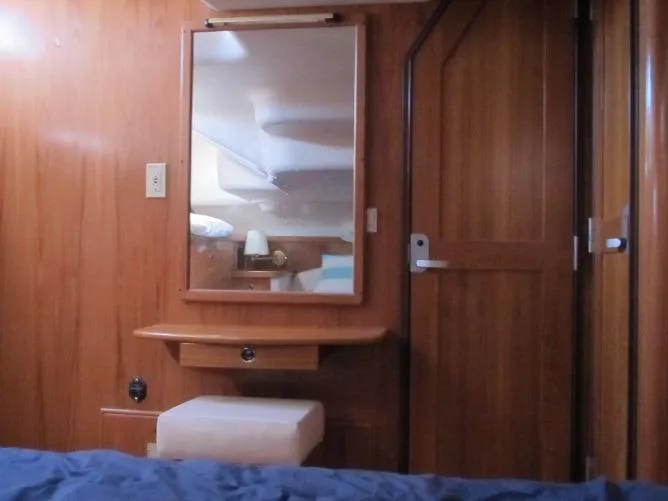 2003 Catalina 470