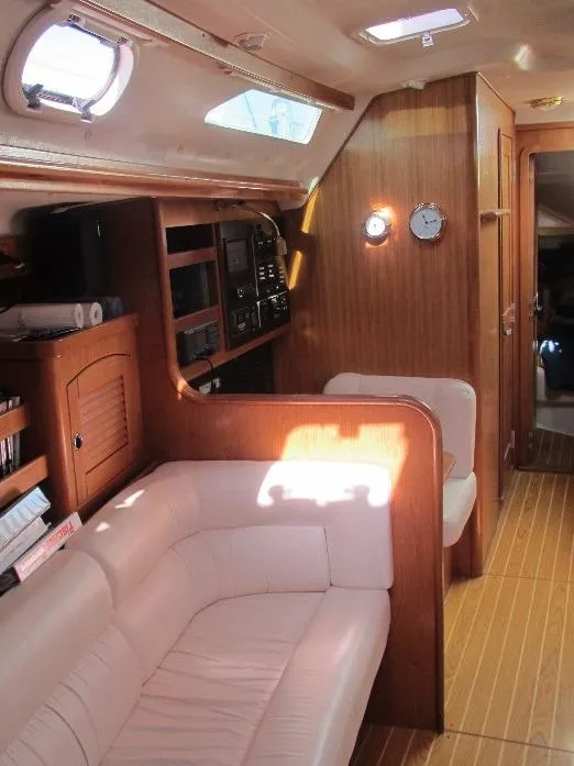 2003 Catalina 470