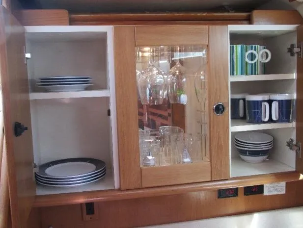 2003 Catalina 470