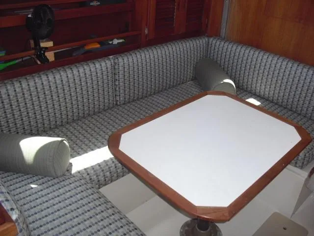 1986 Catalina 38