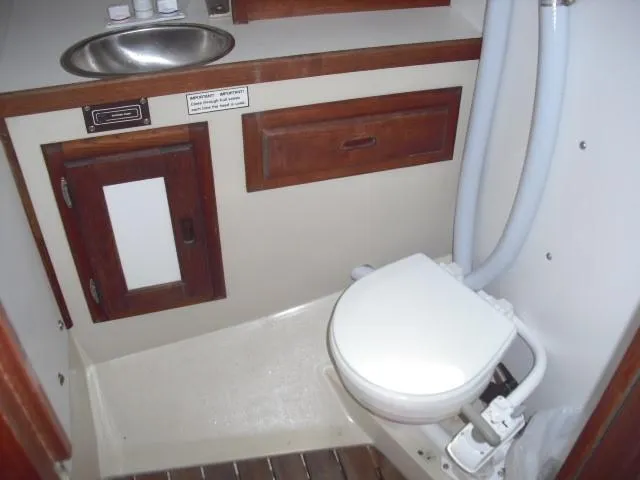 1986 Catalina 38