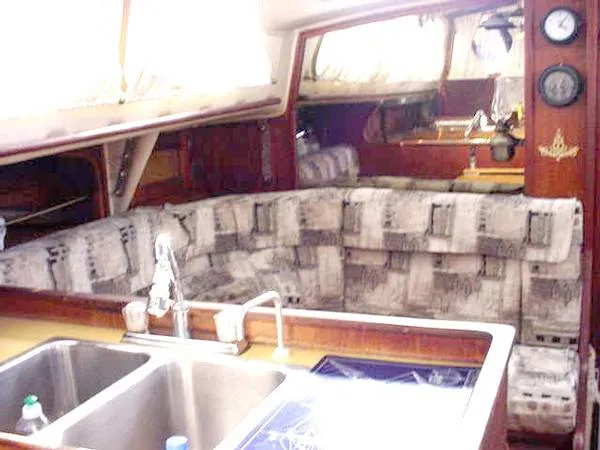 1978 Islander Freeport