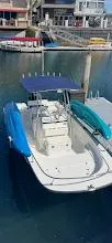 2013 Boston Whaler 210 Montauk