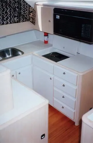 1994 Tiara Yachts 4300 Convertible