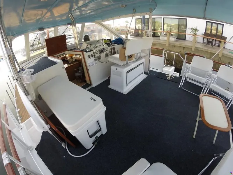 1965 Hatteras Double Cabin Motor Yacht