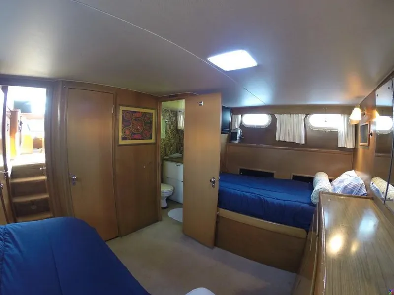 1965 Hatteras Double Cabin Motor Yacht