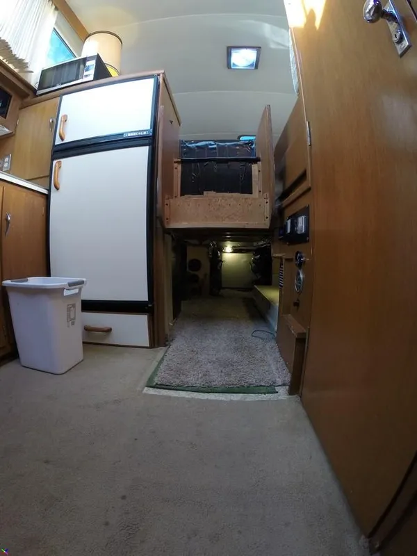 1965 Hatteras Double Cabin Motor Yacht