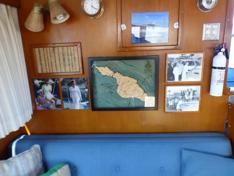 1965 Hatteras Double Cabin Motor Yacht