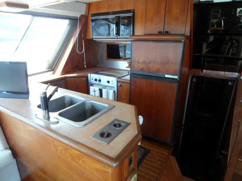 1987 Bayliner 4550 Pilothouse Motoryacht