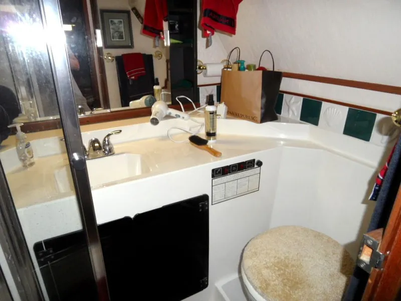 1987 Bayliner 4550 Pilothouse Motoryacht