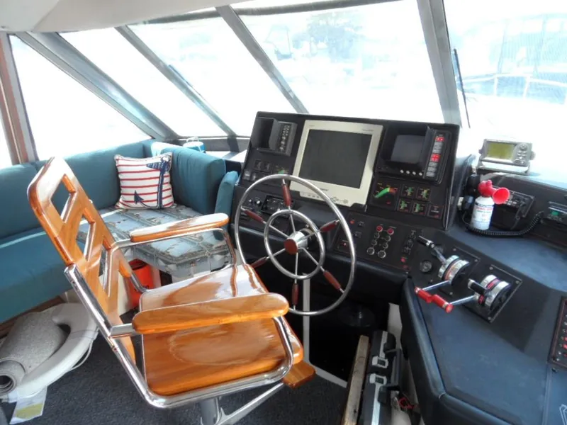 1987 Bayliner 4550 Pilothouse Motoryacht