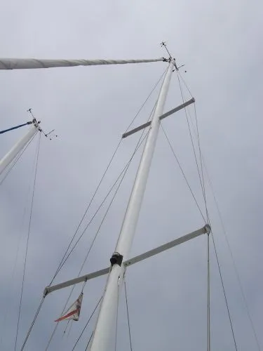 1989 Ericson 32-200