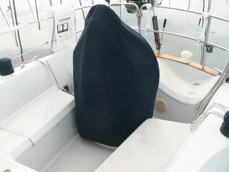 1989 Ericson 32-200