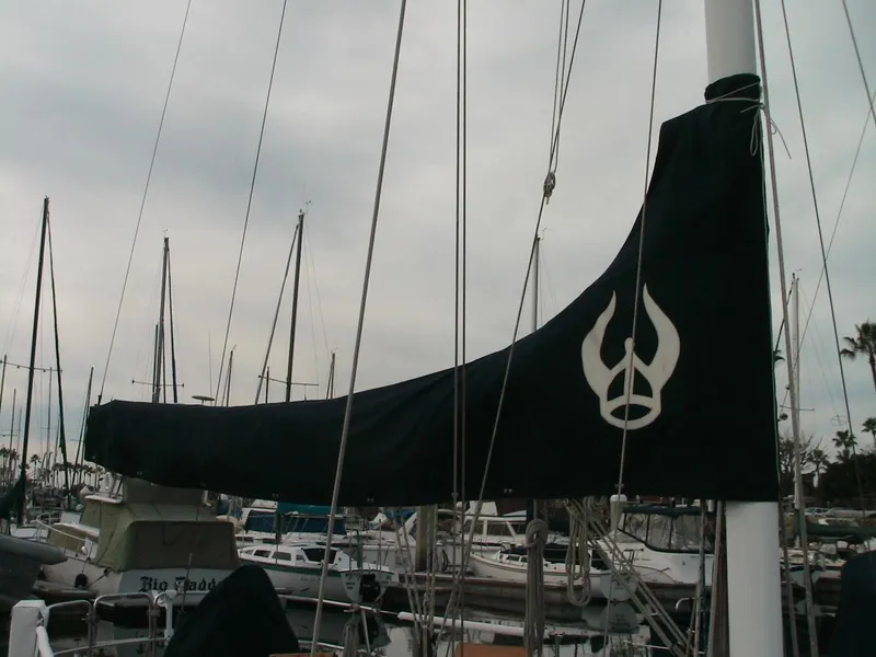 1989 Ericson 32-200
