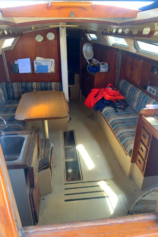 1979 Catalina 38