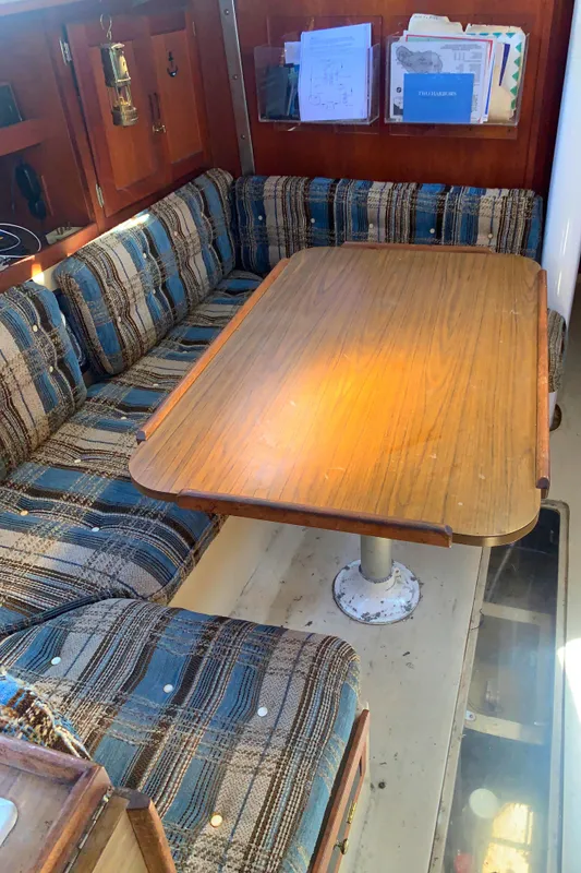 1979 Catalina 38