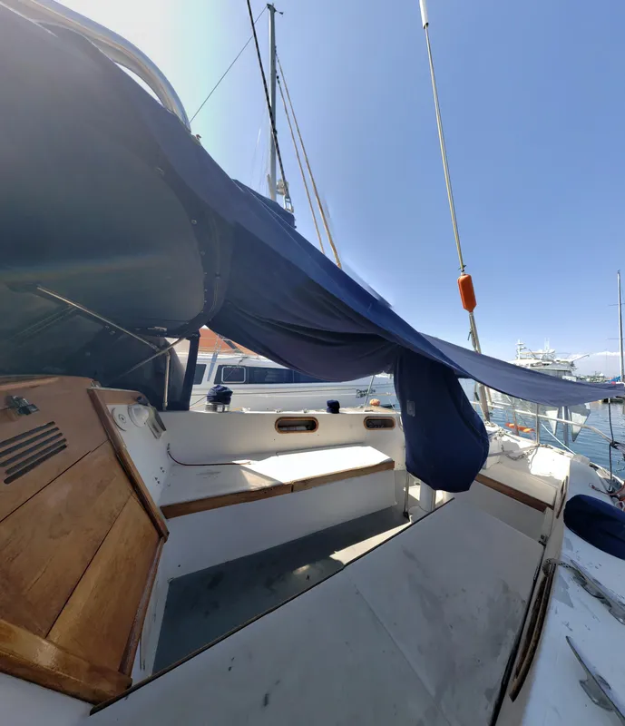 1979 Catalina 38