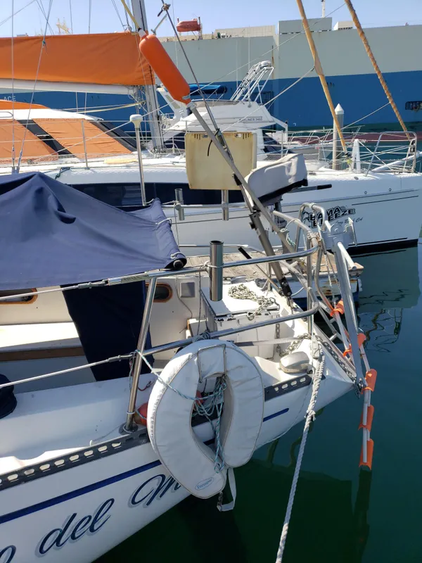 1979 Catalina 38