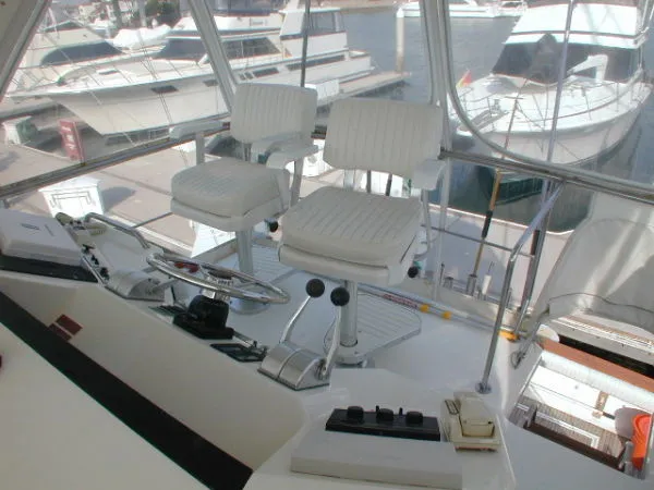 1988 Sea Ray 430/440 Convertible