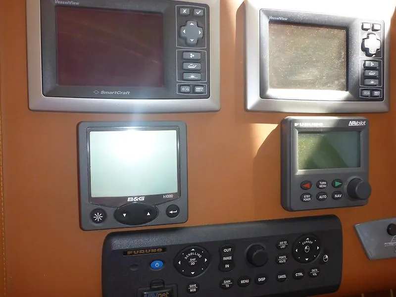 2008 Riviera Sport Yacht