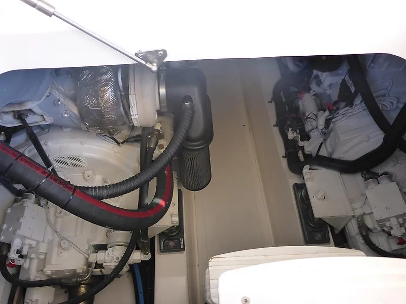 2008 Riviera Sport Yacht