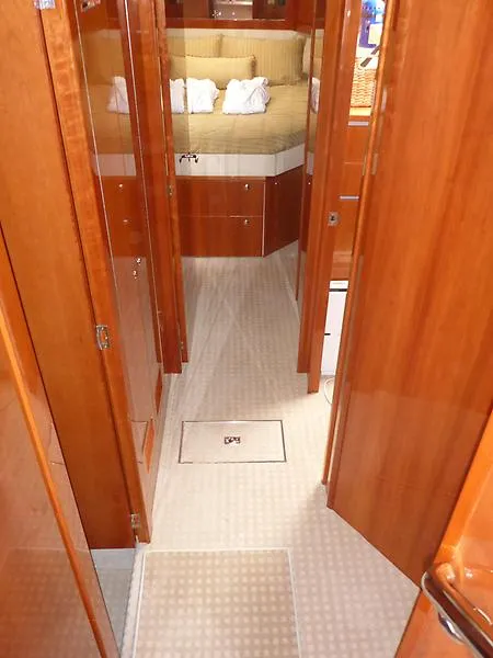 2008 Riviera Sport Yacht
