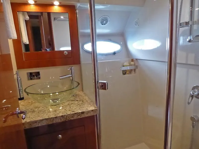 2008 Riviera Sport Yacht