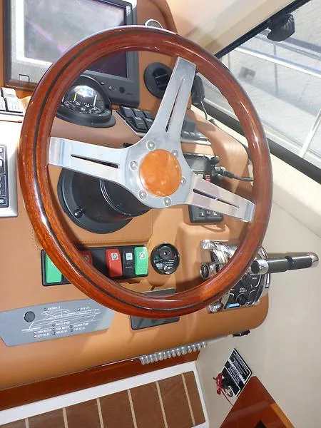 2008 Riviera Sport Yacht