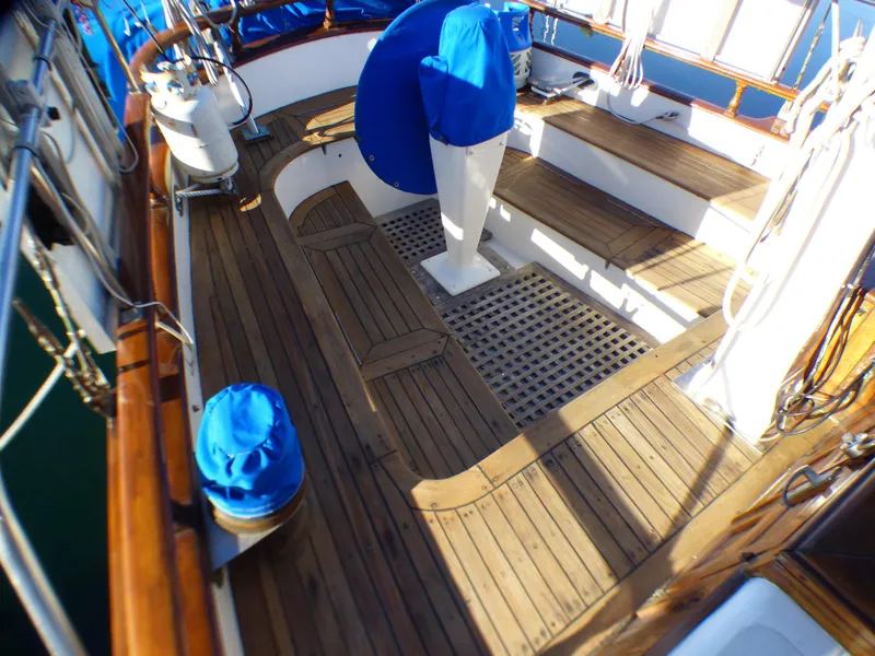 Teak Cockpit