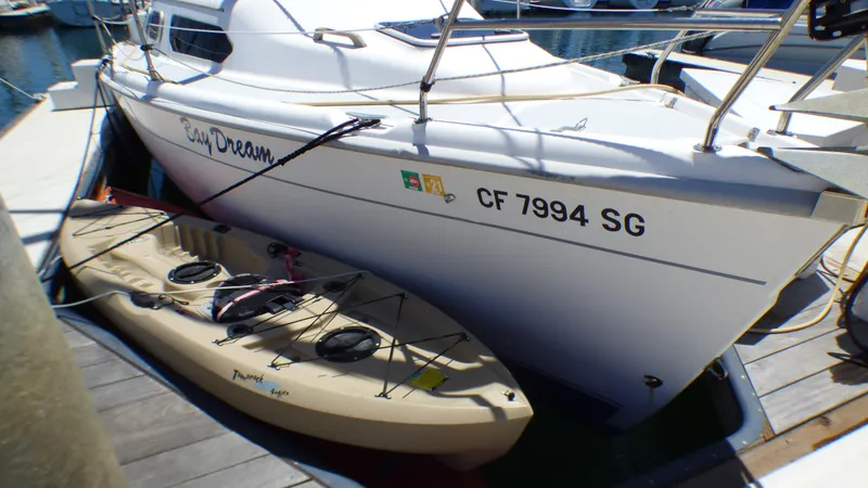 2000 Hunter Sloop