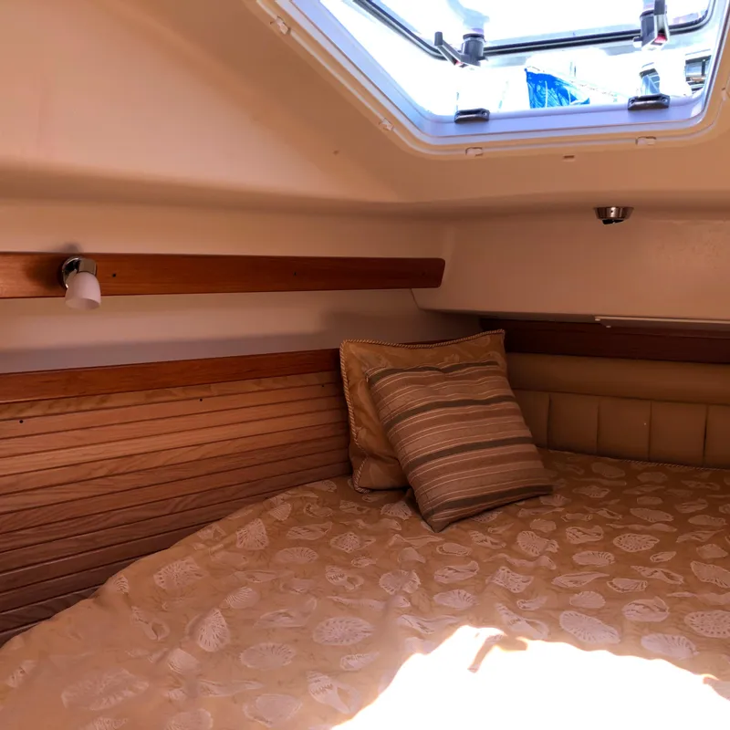2009 Catalina 375
