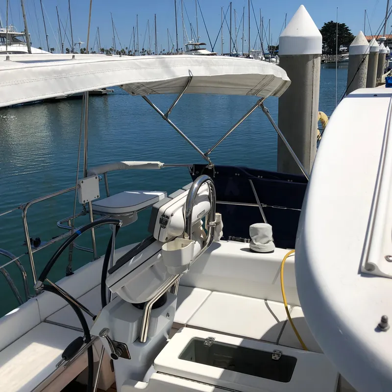2009 Catalina 375