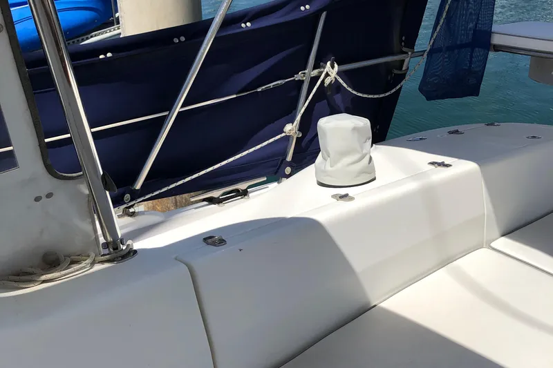 2009 Catalina 375