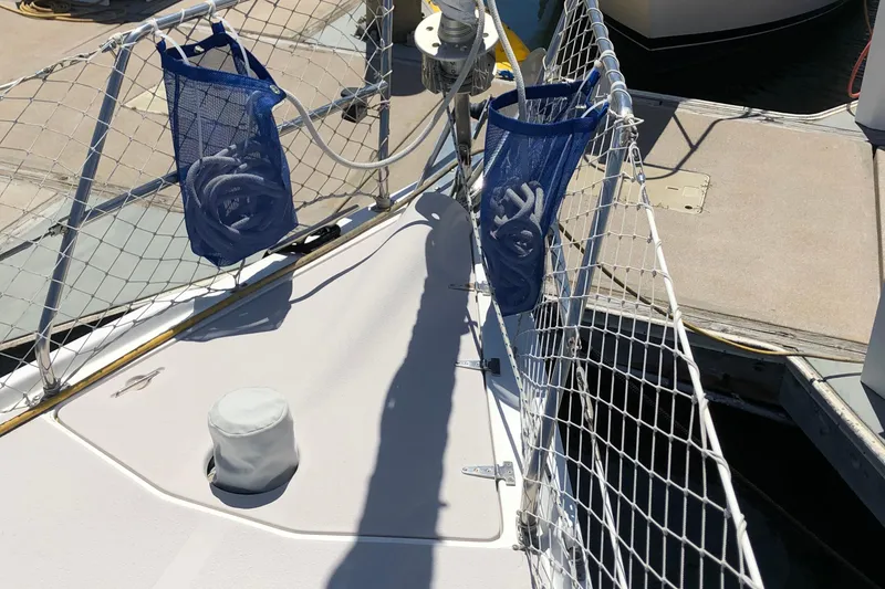 2009 Catalina 375
