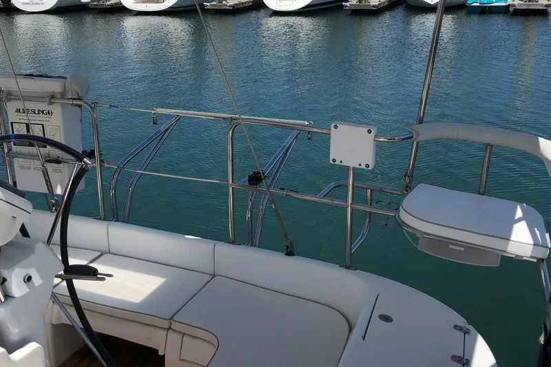 2009 Catalina 375
