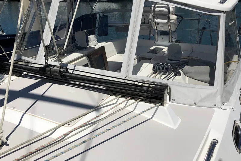 2009 Catalina 375