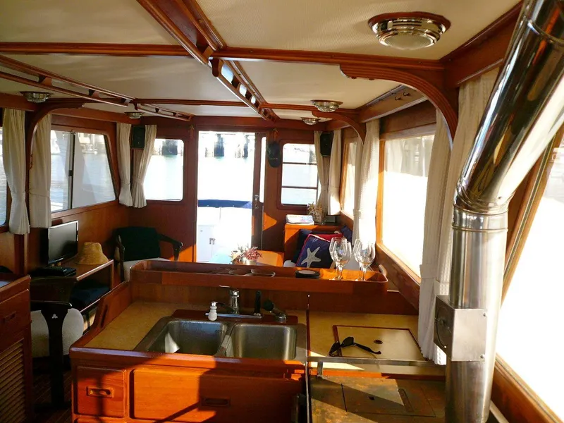 1986 PT Europa