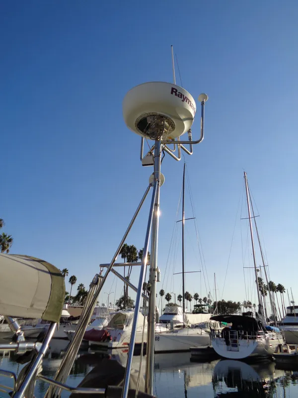 Radar Mast