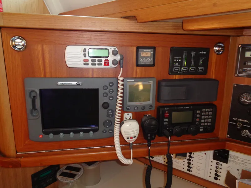 2005 Catalina 42 MkII