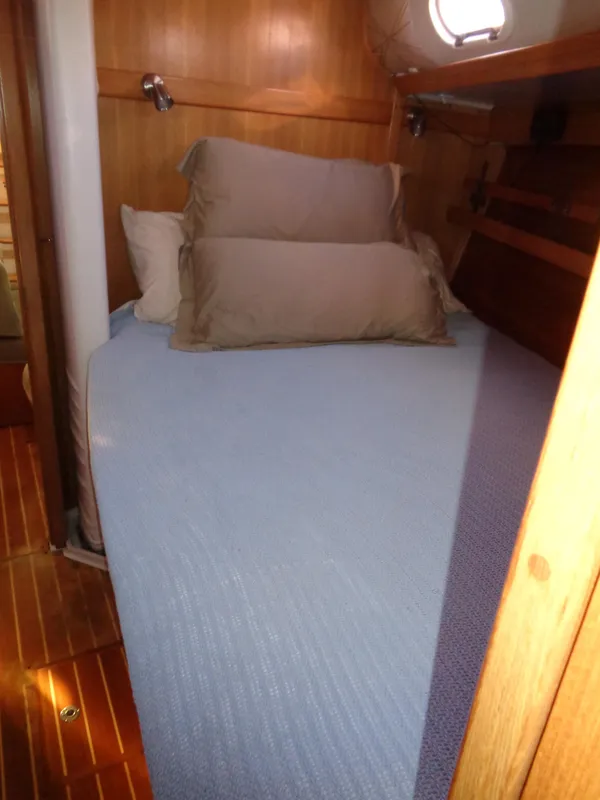 2005 Catalina 42 MkII