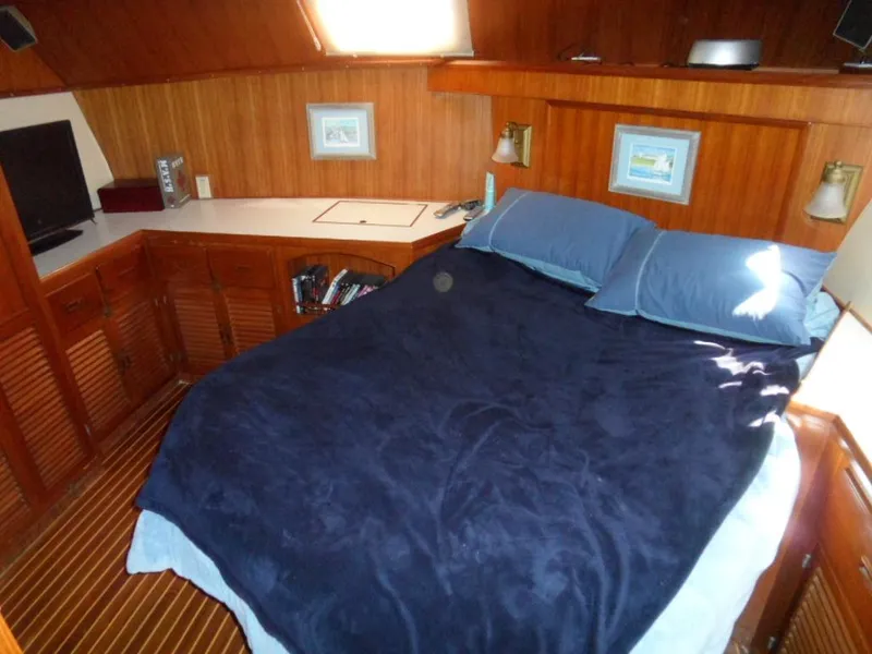 1986 PT Motoryacht