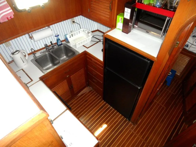 1986 PT Motoryacht