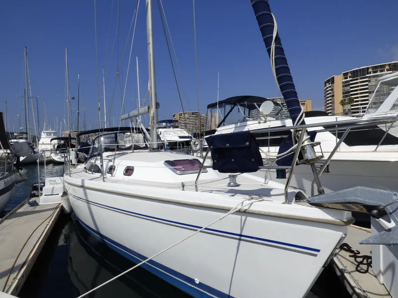 2008 Catalina 375