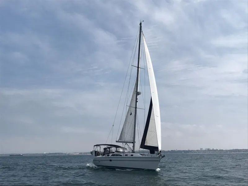 2008 Catalina 375