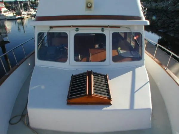 1979 CHB TRI CABIN TRAWLER