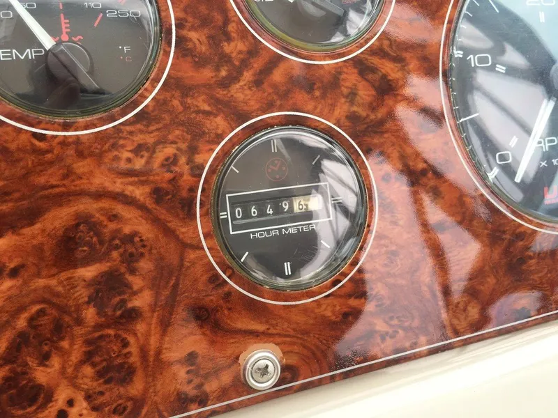 1998 Bayliner Avanti