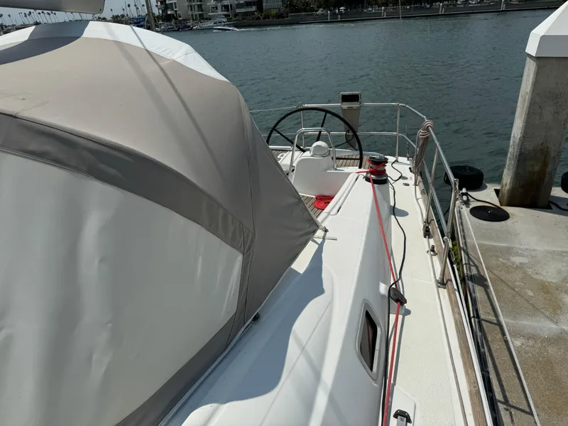 2008 Beneteau Oceanis 43
