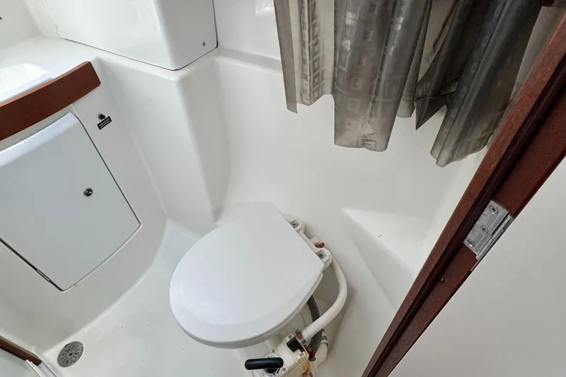 2008 Beneteau Oceanis 43