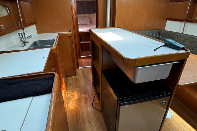 2008 Beneteau Oceanis 43
